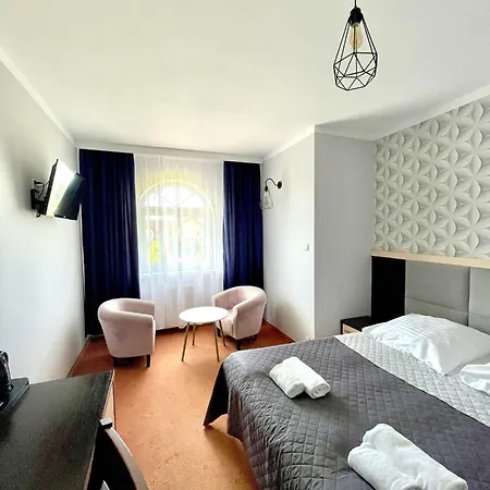 Riviera -adults Only Rewal
