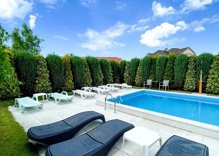 Riviera -Adults Only * Rewal